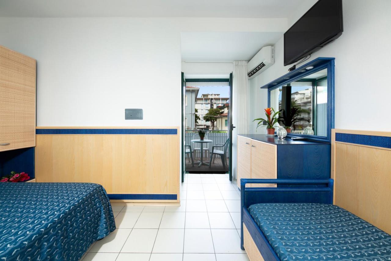 Hotel Olanda Lido di Jesolo Exteriör bild